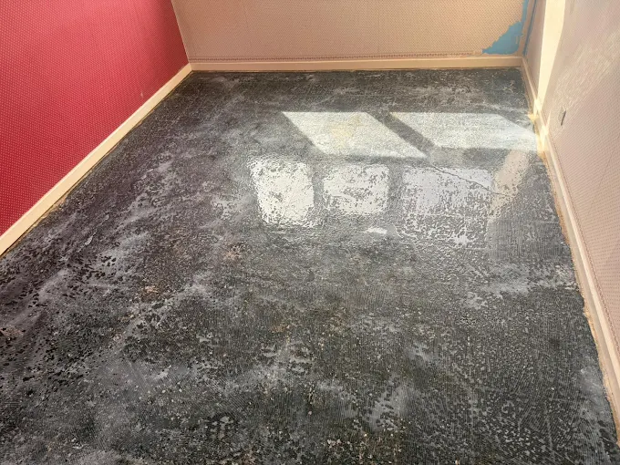 Asbestos floor tile bitumen adhesive residue after tile removal